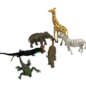 Set‎ Of 8 Assorted Wild Animal Figurines Plastic Toy Set